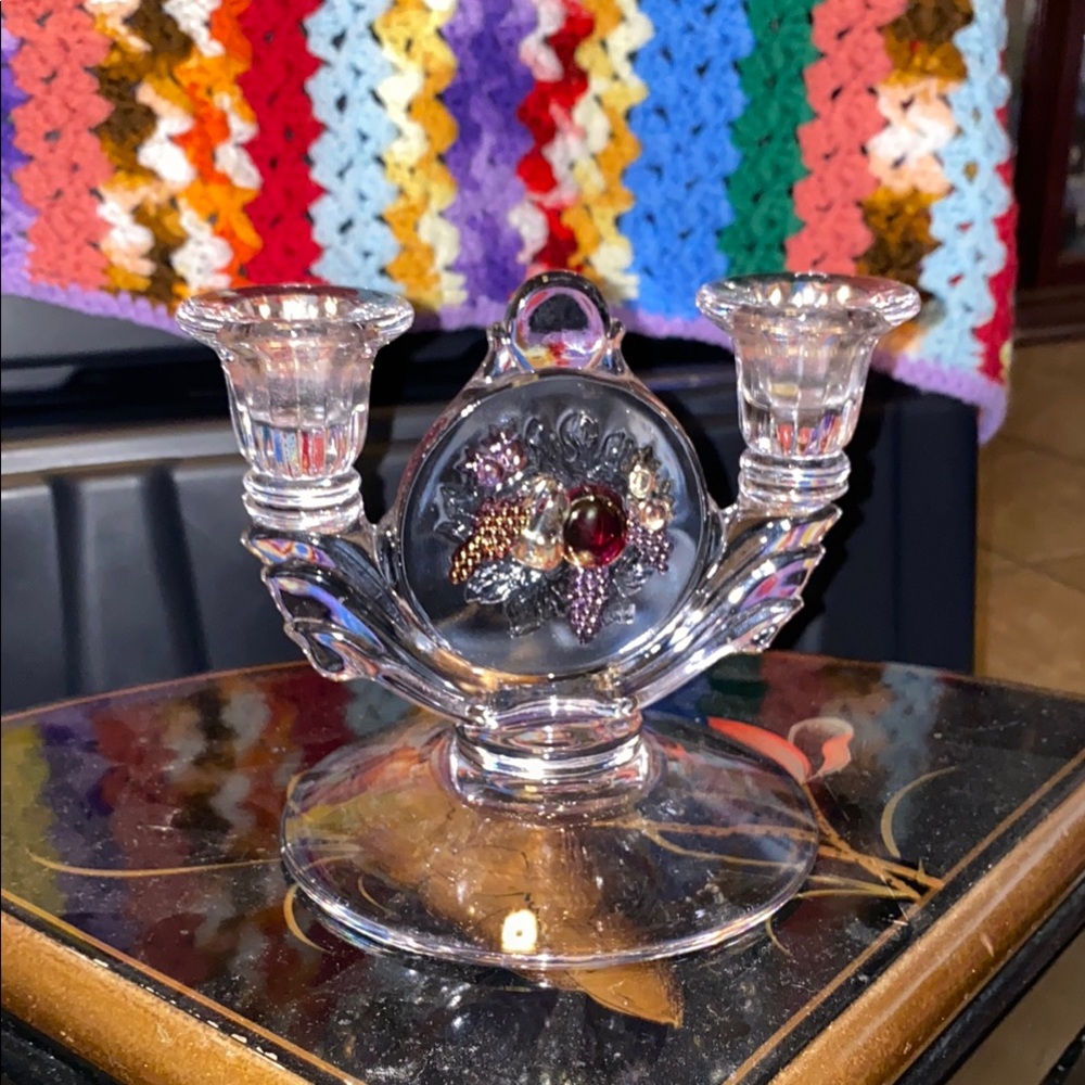 BX50 Vintage Westmoreland Della Robbia Pattern Elegant Glass Candle Holder - Picture 2 of 5